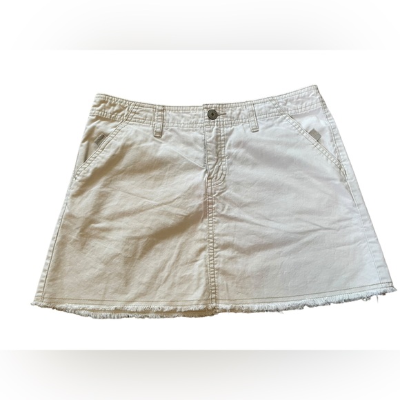 Unionbay Y2K Khaki Workwear Cargo Outdoor Raw Hem Cotton Mini Skirt - Picture 1 of 5